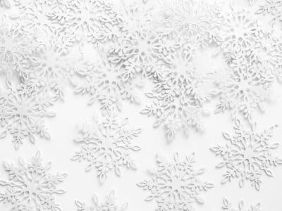 Confetti Snowflakes, pearl, 3.1 x 3.6cm: 1ctn/50pkt 1pkt/20pc.
